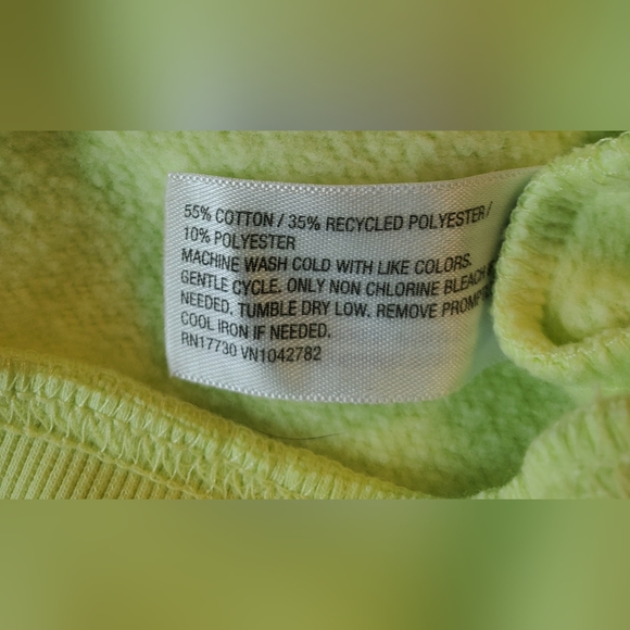 Wild Fable Women's Cropped Crewneck Pullover Sweatshirt - Picture 5 of 5